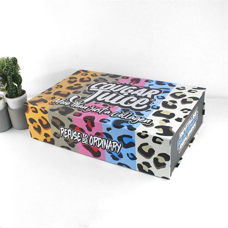 White Gift Box With Magnetic Lid