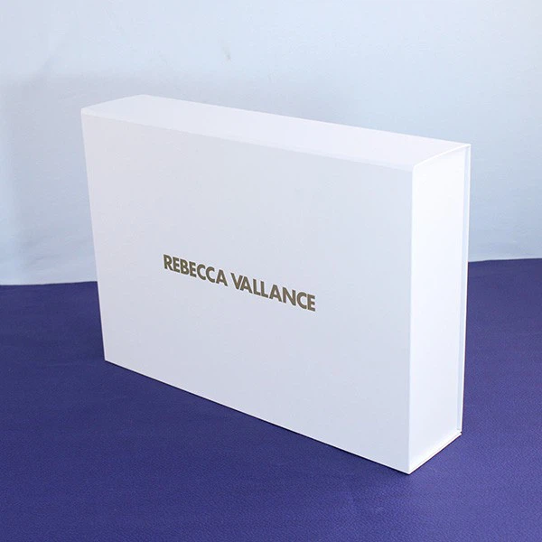 White Magnetic Closure Gift Box