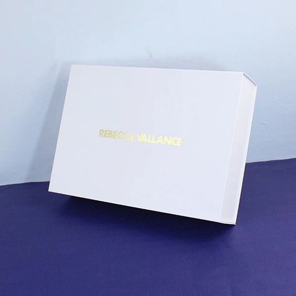 White Magnetic Closure Gift Box